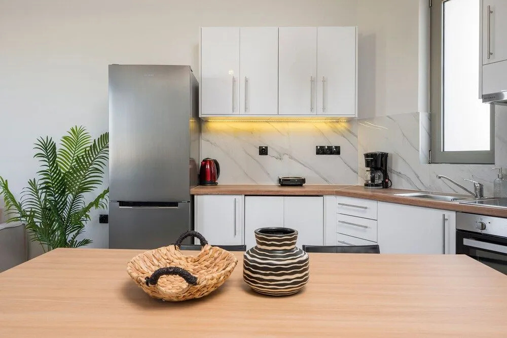 Aegean Breeze Luxury Apartments next to the sea