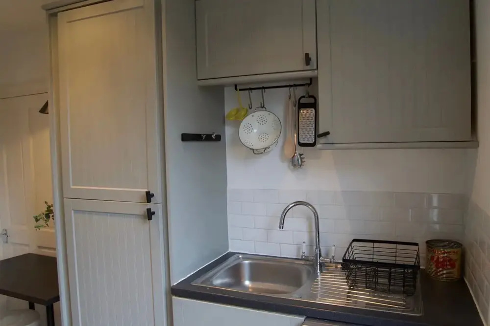 Elegant 2 Bed Close to Chatsworth Road