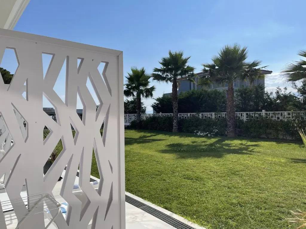 Laguna Resort by Diomedes Group