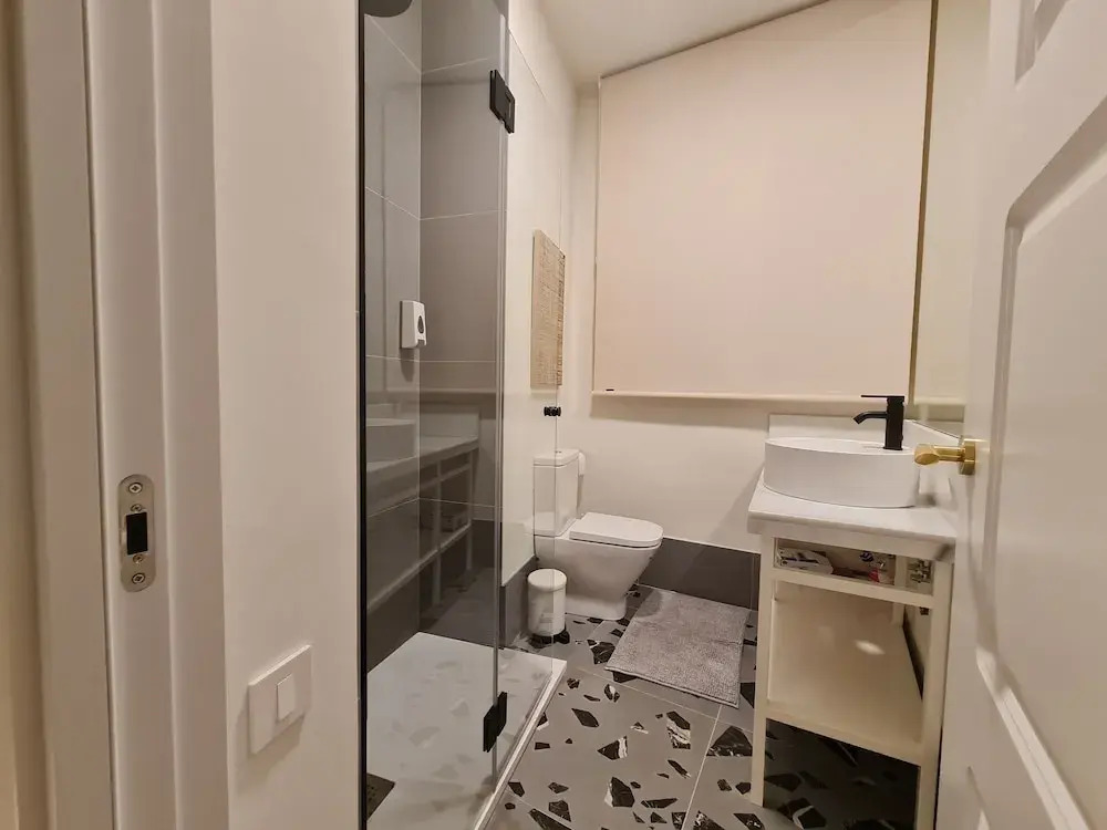 City Center Madrid Apartment With 2 Bedrooms