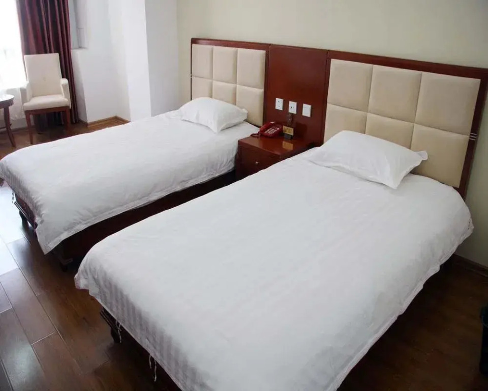Handan Kailin Business Hotel