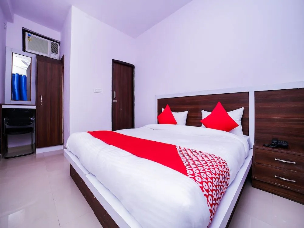 OYO 16542 Flagship Bhoovi Residency