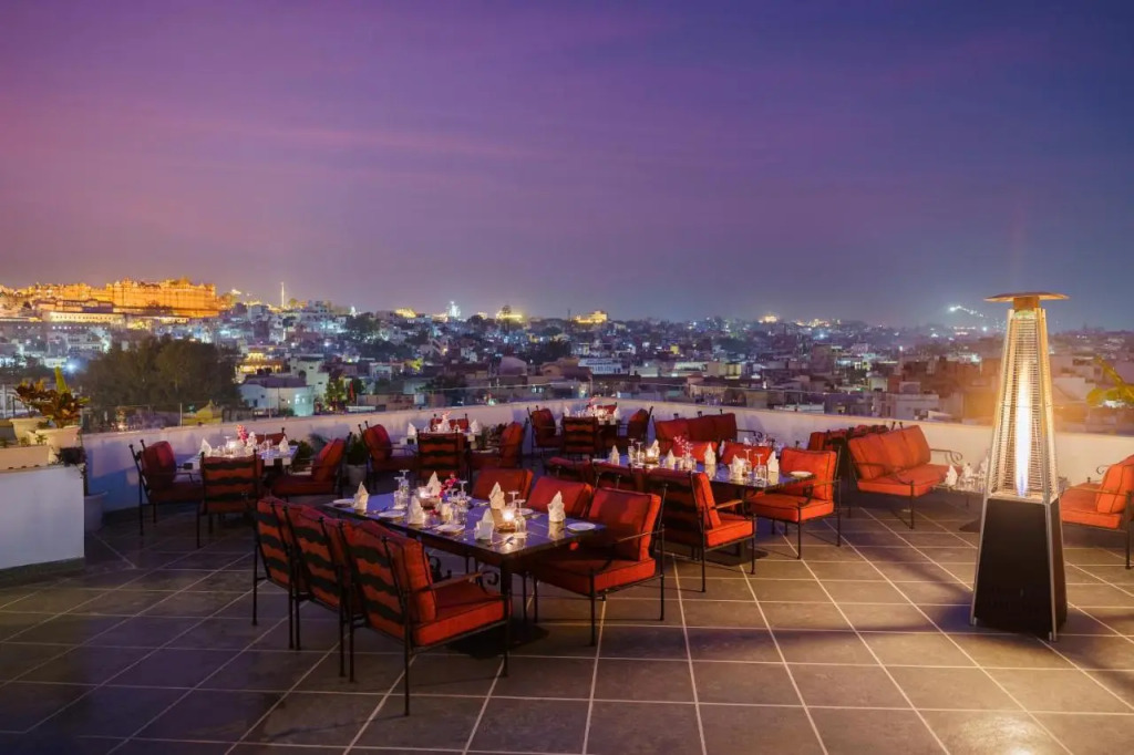 Chunda Haveli - A Heritage Hotel Near City Palace Udaipur