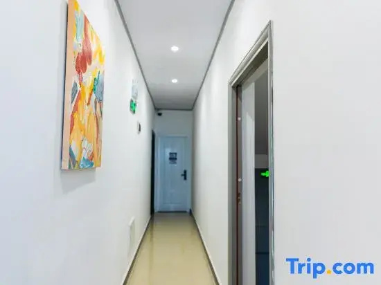 Baoshan Private Space Apartment (Qinghuahai Wetland Park)
