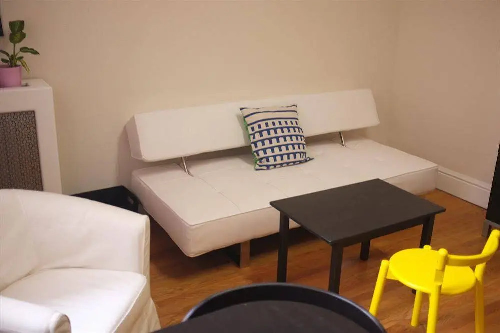 Macy View Apartments