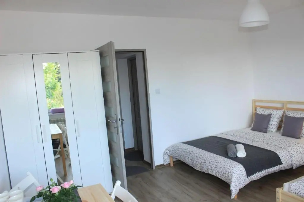 Pokoje i Apartamenty na Szkolnej