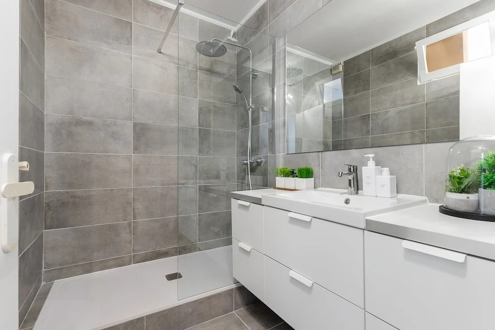 River Seine - Quartier Latin Apartment