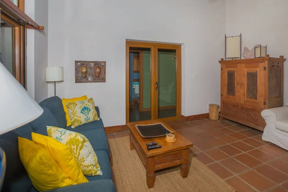 Casa Palmera 2 Bedroom Home by RedAwning