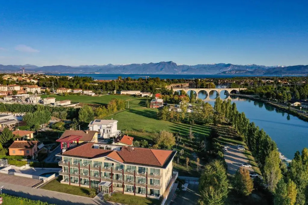 Hotel Rivus