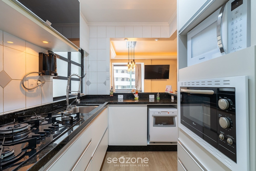 Apartin a Building W/parking in Joao Paulo Boo0301