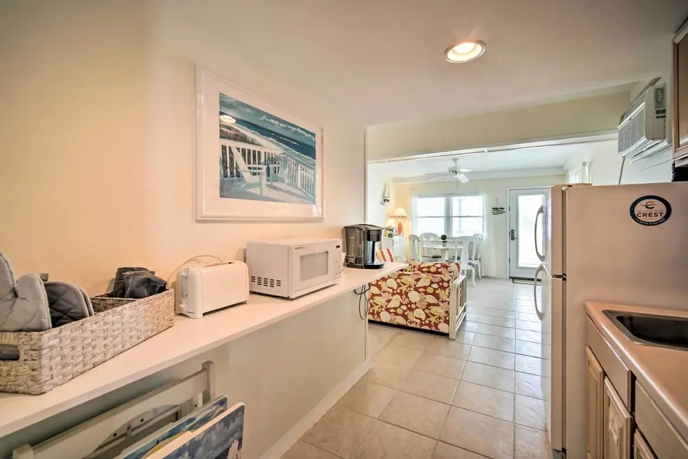 Walk to Wildwood Beach: Oceanfront Condo w/ View