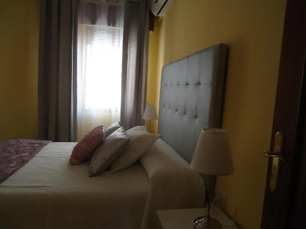 Apartamentos Acevedo Centro I