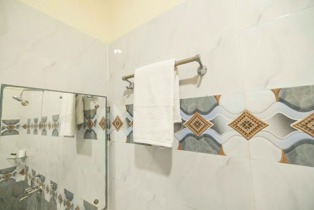 OYO 9130 Hotel Sheetal International