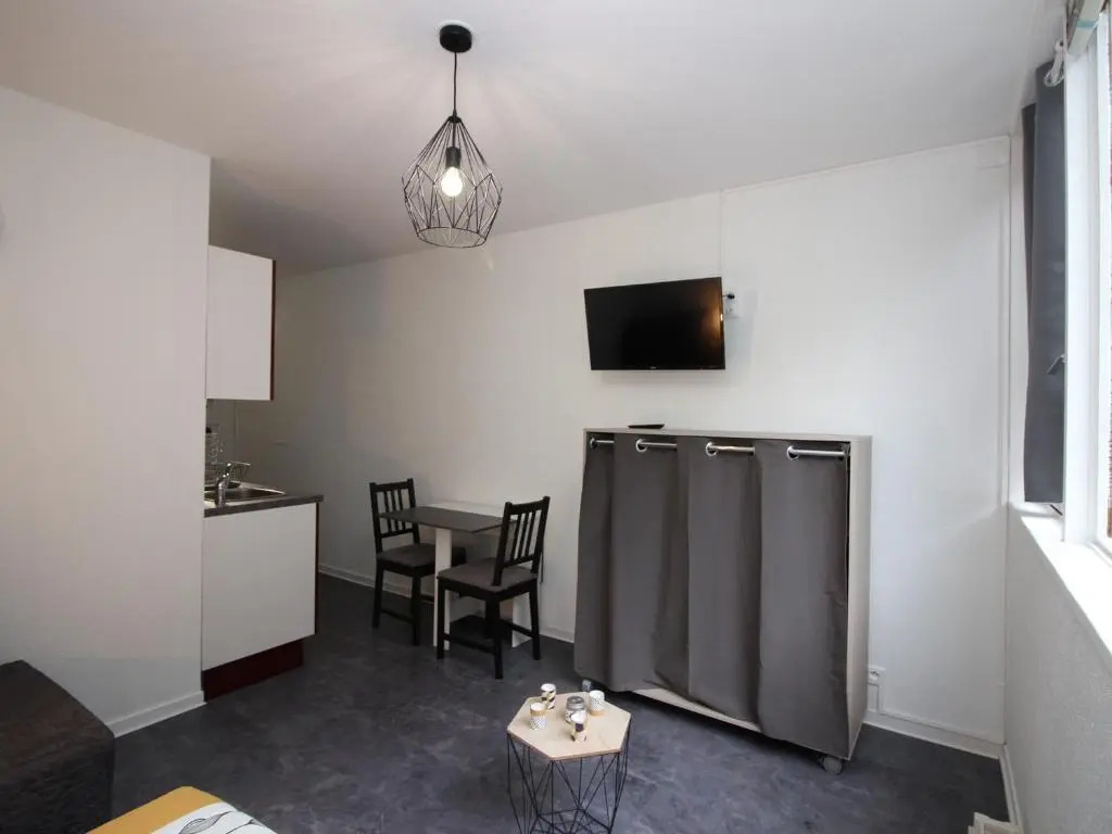 Appartement Mont-Dore, 1 pièce, 3 personnes - FR-1-608-160
