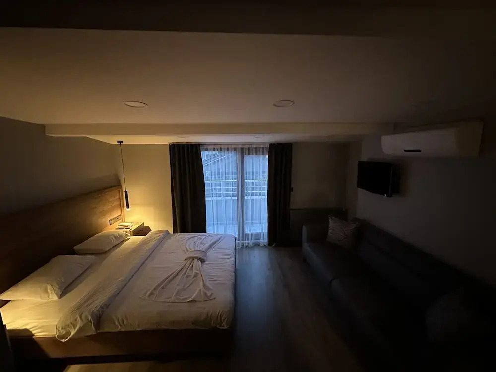 Rose Suites