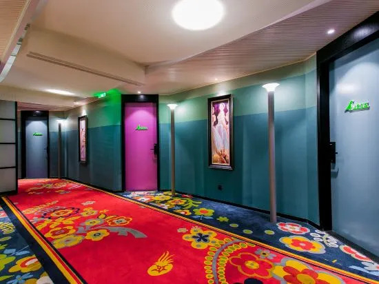 AHS Hotel