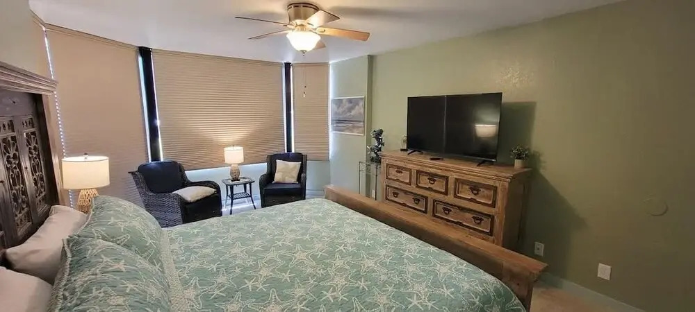 Saida Royale 9018 2 Bedroom Condo