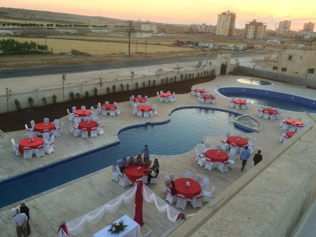 Akitu Hotel