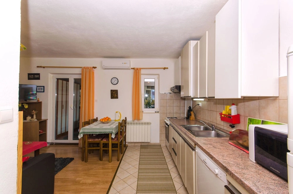 Apartment Vrilo