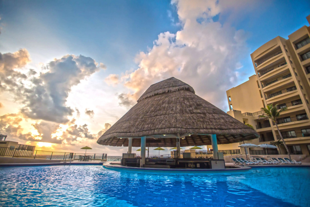 Holiday Inn Club Vacations The Royal Sands All Inclusive
