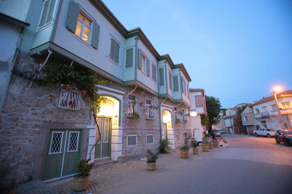 Podemos Otel