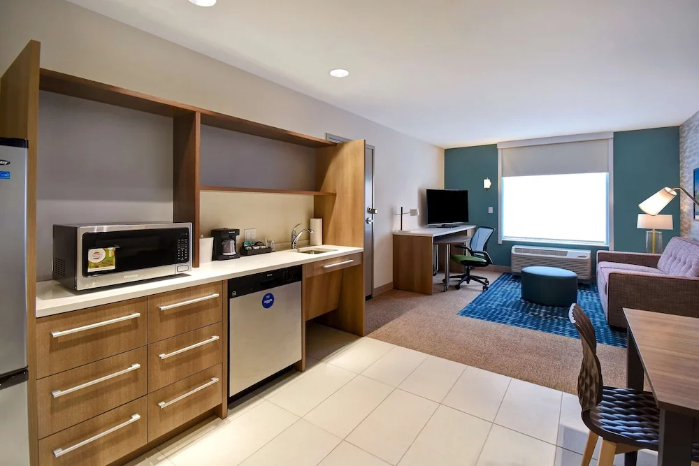 Home2 Suites Wichita Downtown Delano, Ks