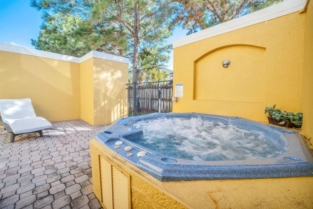 3BR Vacation Home w Netflix Private Hot Tub
