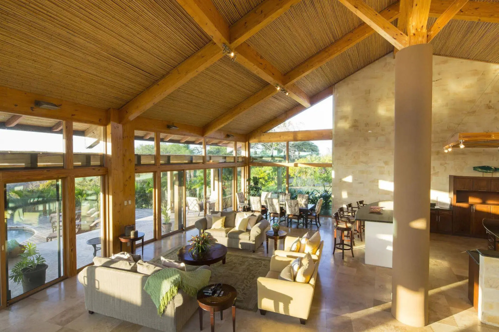 Papagayo Luxury