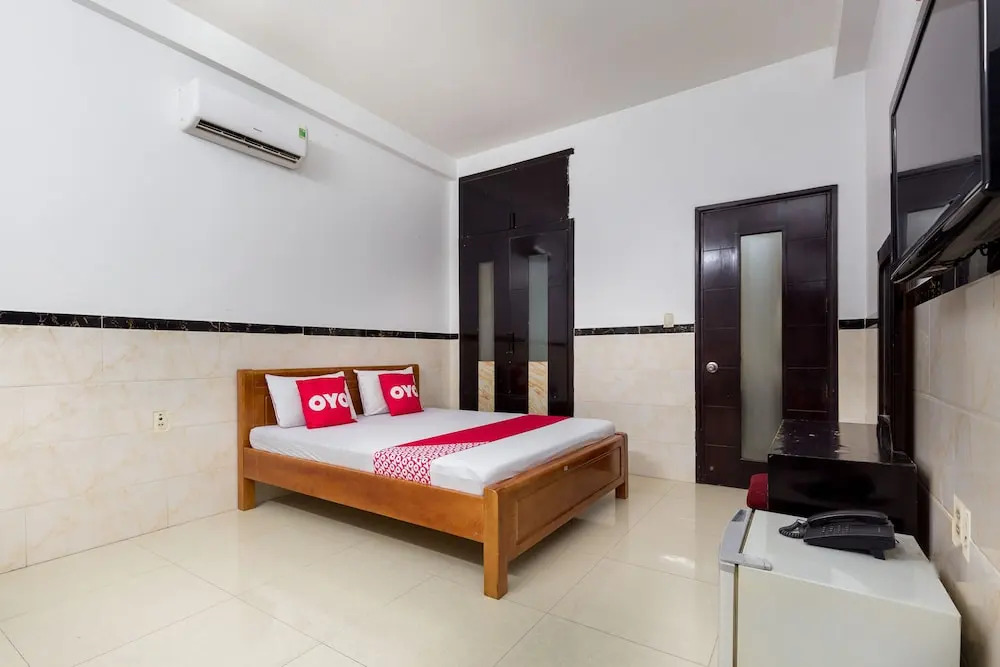 Kasa Hotel by OYO Rooms