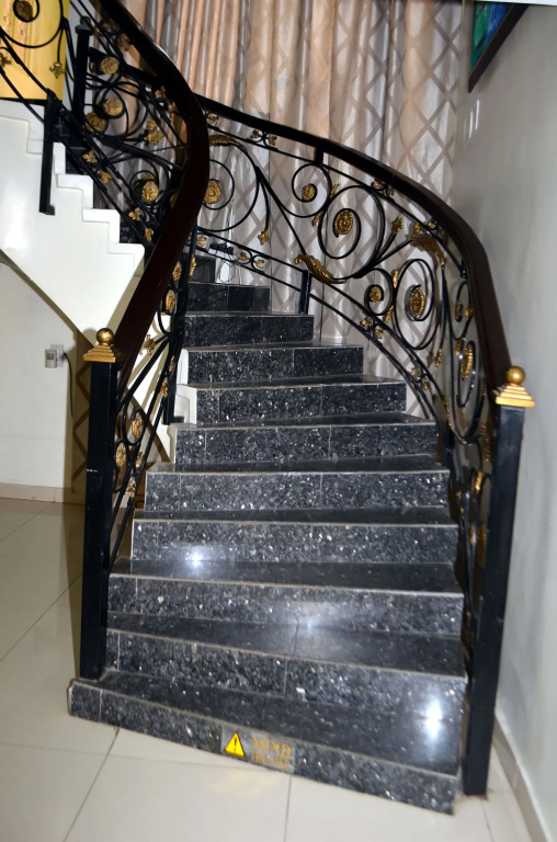De Rigg Place - Alaka Estate, Surulere