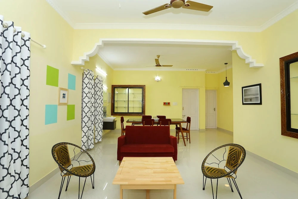 OYO Home 28030 Lively Stay