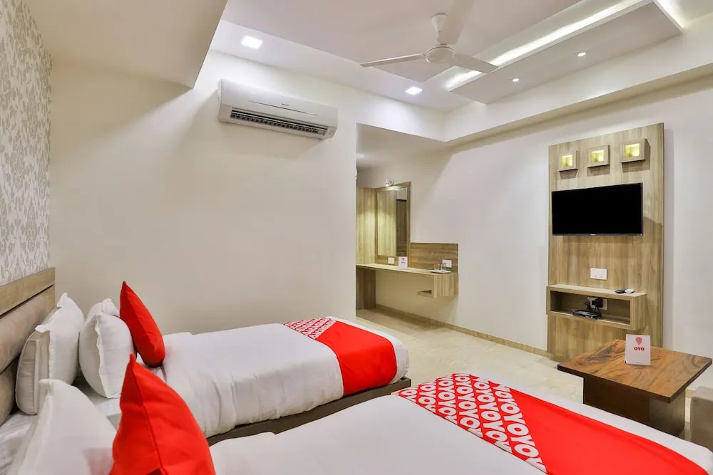 FabHotel Hill Park - Inside Suryam Trade Center