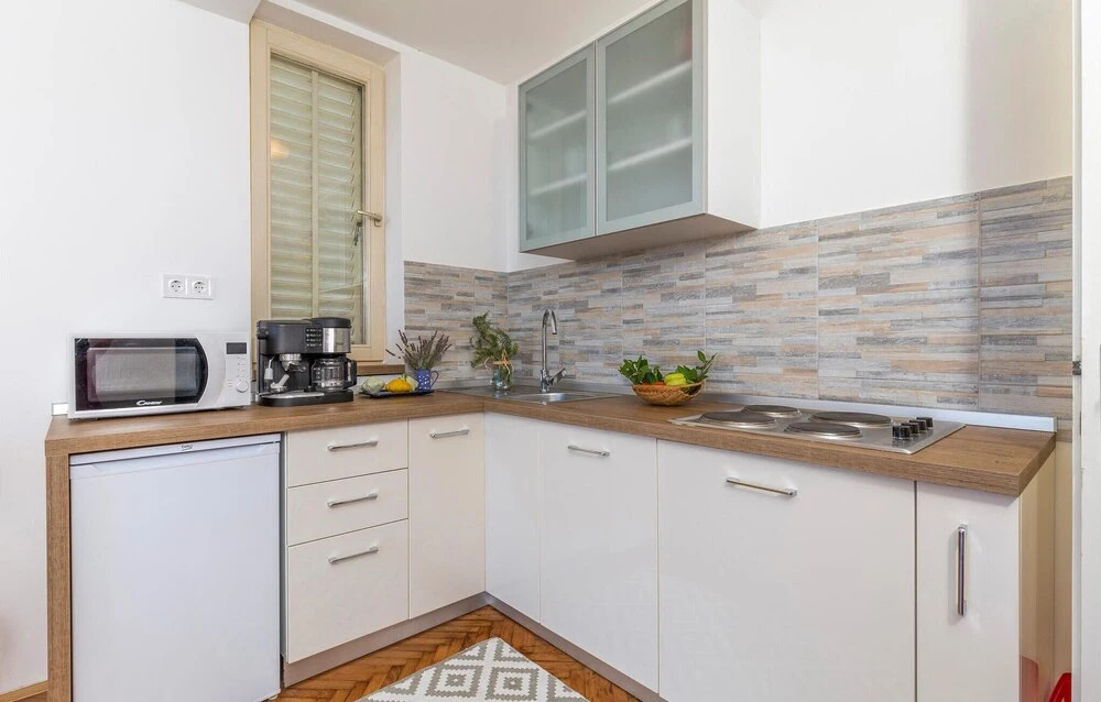 Stunning Apartment in Icici With Wifi and 2 Bedrooms