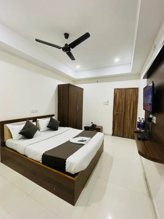 Dream Suites Hotel