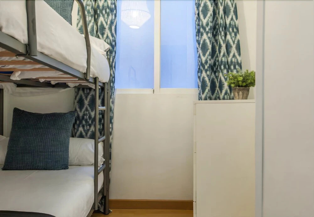 Apartamento con Estilo en Madrid de los Austrias -Tradición Renovada