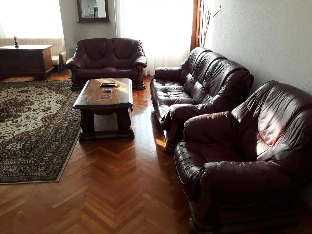 Piac utcai Apartman