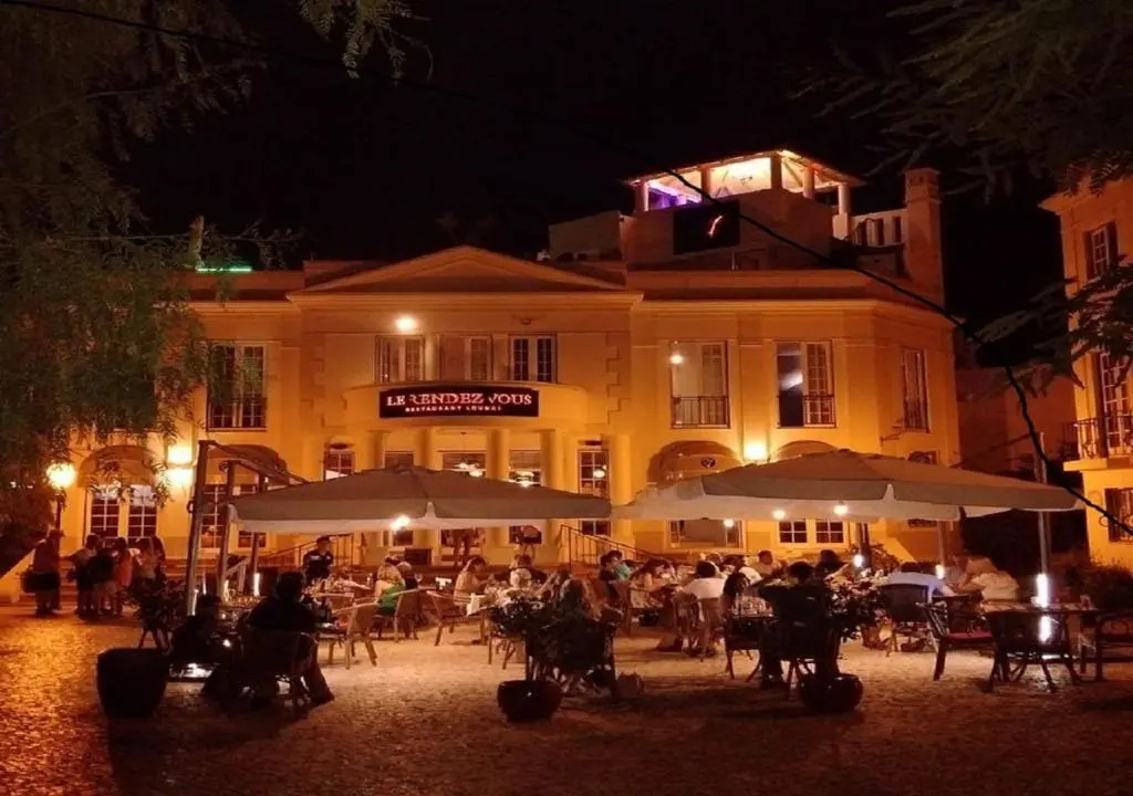 T4 Grand Townhouse Old Village