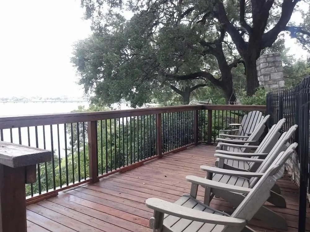 Captain's House on The Lake