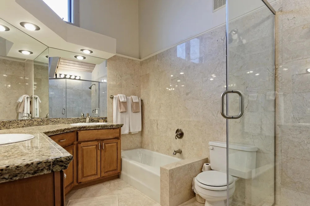 55 Upper Woodbridge Rd Unit F-4 - 3 Br condo by RedAwning