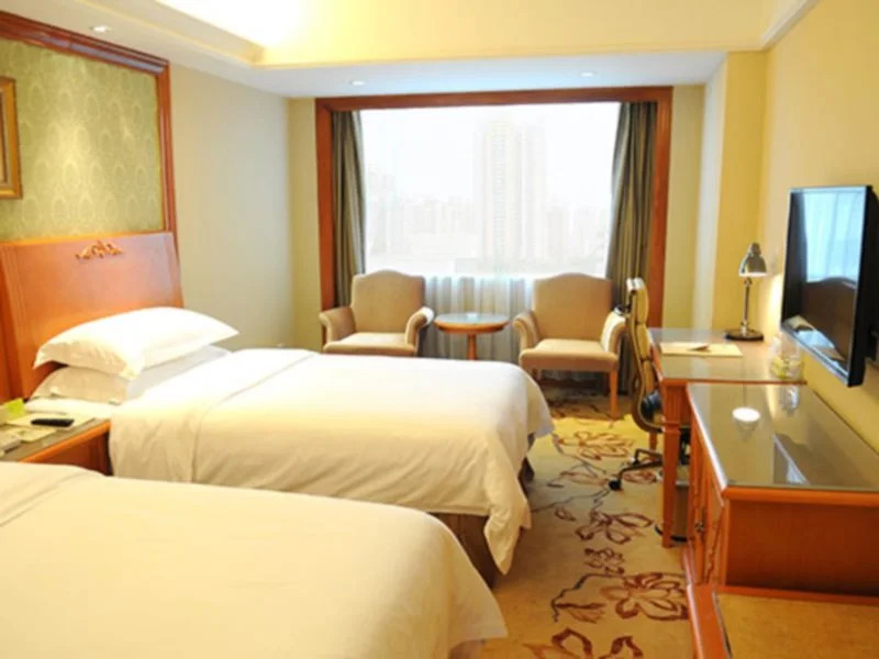 Vienna Hotel Mix City