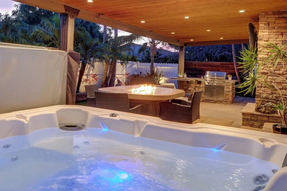 Walk to Lagoon! Luxe Coastal Escape w/ Pool Table