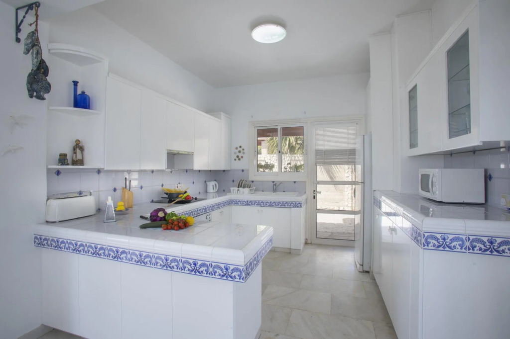 Mazeri in Protaras With 5 Bedrooms and 4 Bathrooms