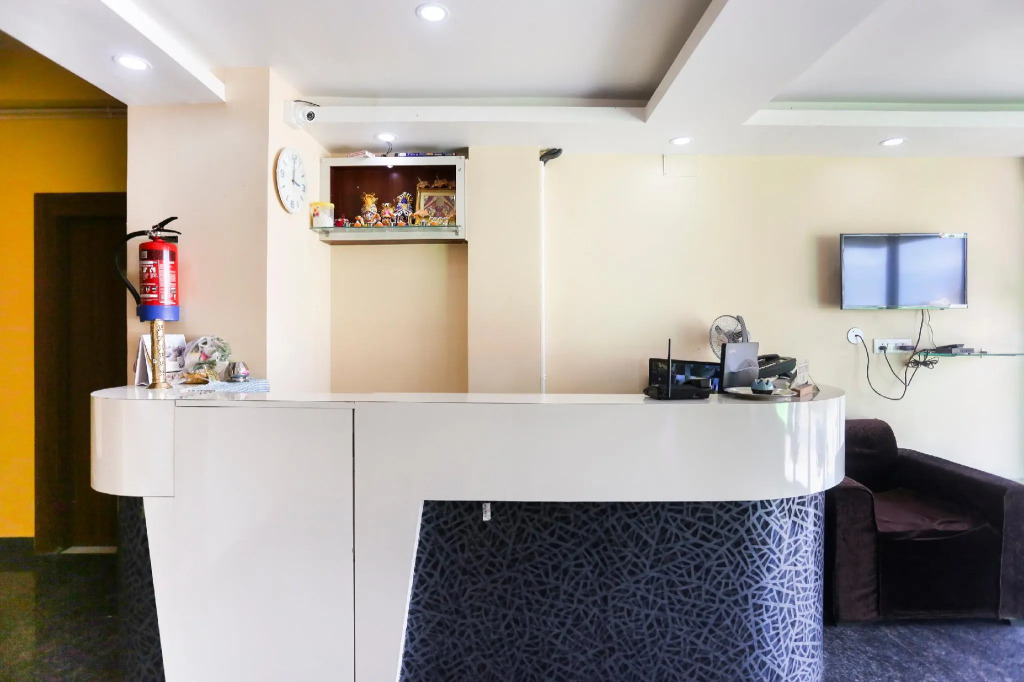 Capital O 23179 Hotel Golden Bangla