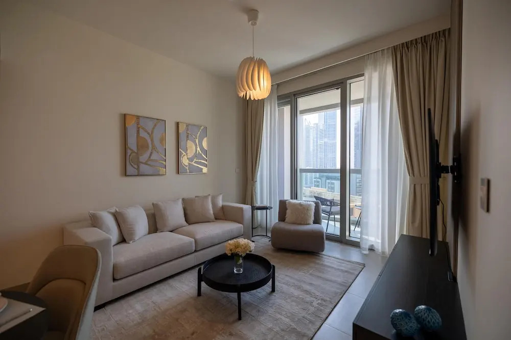 HomesGetaway-Luxury 1BRApartment in Forte Downtown