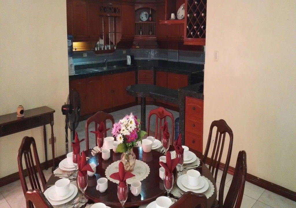 Amax Guest House
