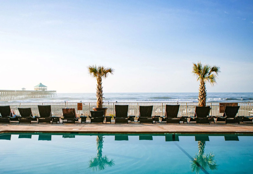 Tides Folly Beach, Charlestons Oceanfront Hotel