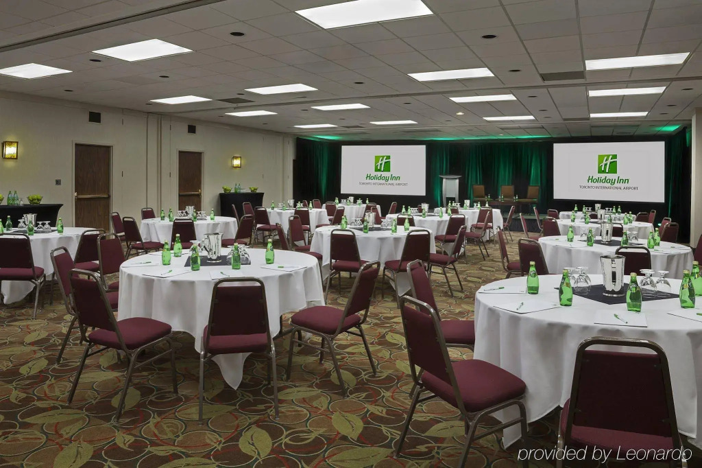Holiday Inn Toronto International Airport by IHG