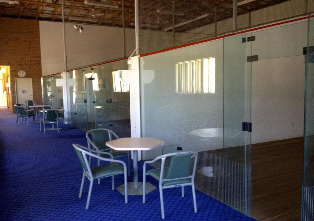 Town & Country Motor Inn