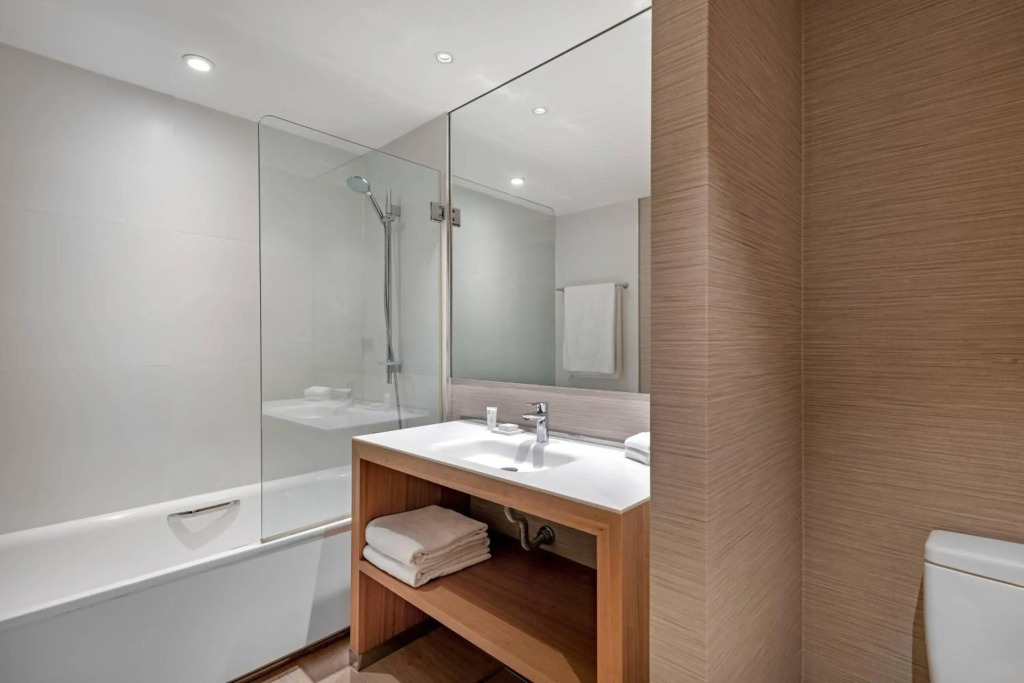 AC Hotel Diagonal LIlla by Marriott