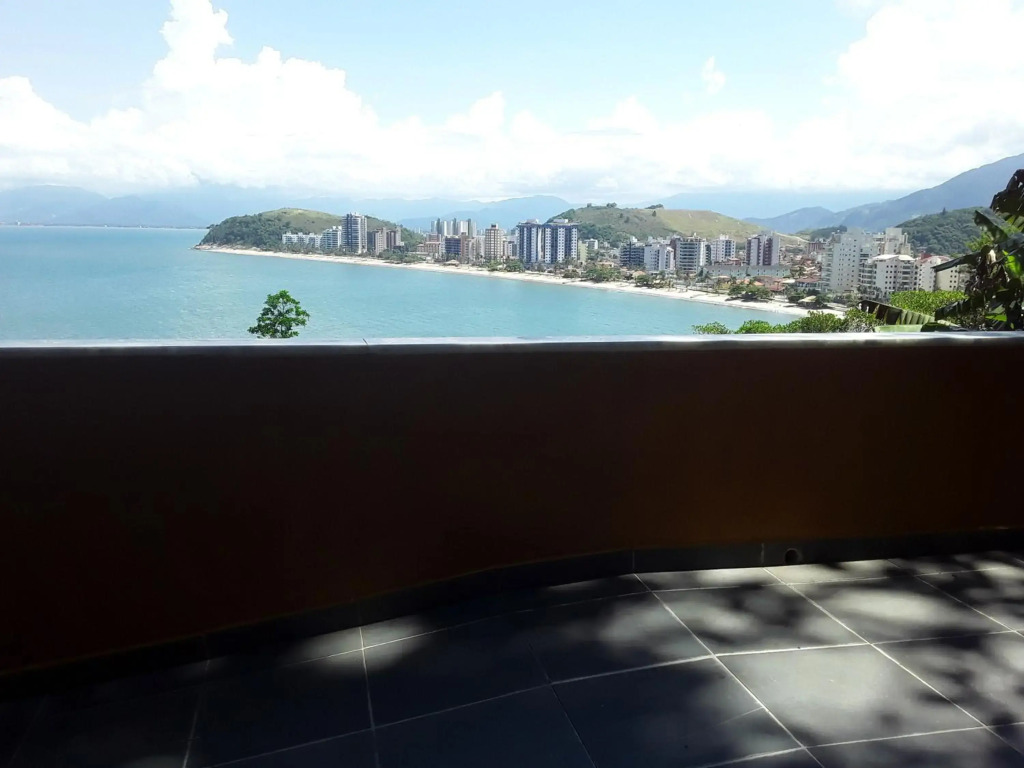 Honey Moon - Vista do mar na cama